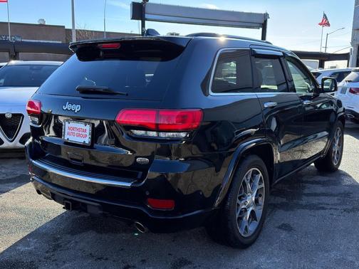 2019 Jeep Grand Cherokee Overland