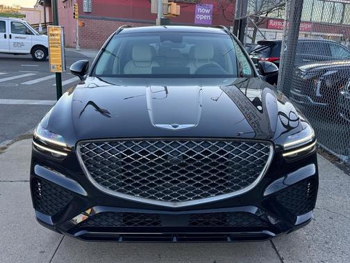 2023 Genesis GV70 3.5T AWD Sport