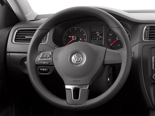Reflex Silver Metallic 2014 Volkswagen Jetta Auto SE w/Connectivity
