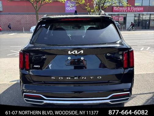 2022 Kia Sorento SX