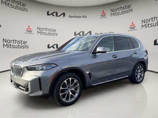 GREY 2024 BMW X5 xDrive40i