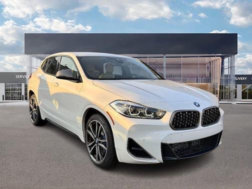 2022 BMW X2 M35i