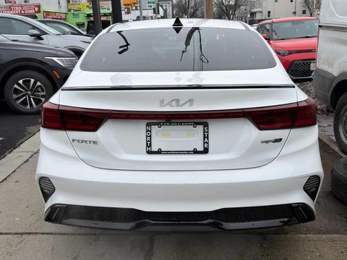 2022 Kia Forte GT-Line