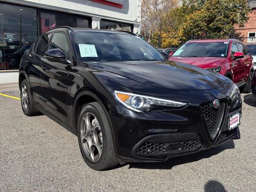 2022 Alfa Romeo Stelvio Sprint