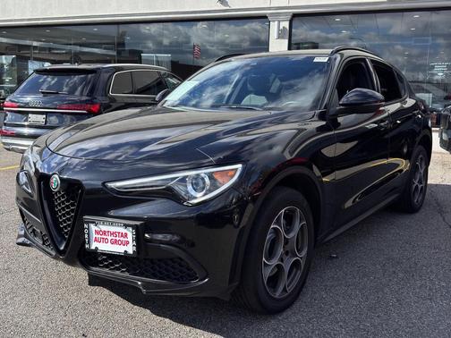 2022 Alfa Romeo Stelvio Sprint