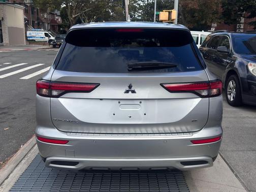 2022 Mitsubishi Outlander SE 2.5 S-AWC