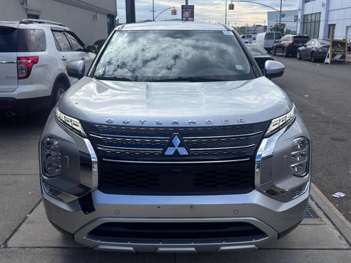 2022 Mitsubishi Outlander SE 2.5 S-AWC