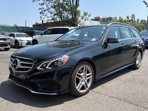 Black 2016 Mercedes-Benz E-Class 4MATIC