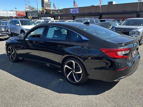 Crystal Black Pearl 2021 Honda Accord Sport 1.5T