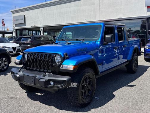 2021 Jeep Gladiator Willys 4x4
