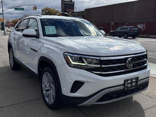 2021 Volkswagen Atlas Cross Sport 3.6L V6 SE w/Technology