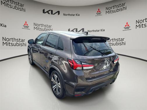 Oak Brown Metallic 2022 Mitsubishi Outlander Sport SE