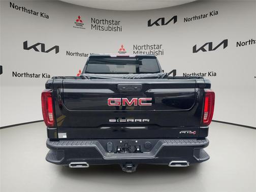 Onyx Black 2022 GMC Sierra 1500 AT4