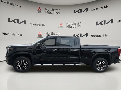 Onyx Black 2022 GMC Sierra 1500 AT4