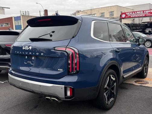 2023 Kia Telluride EX