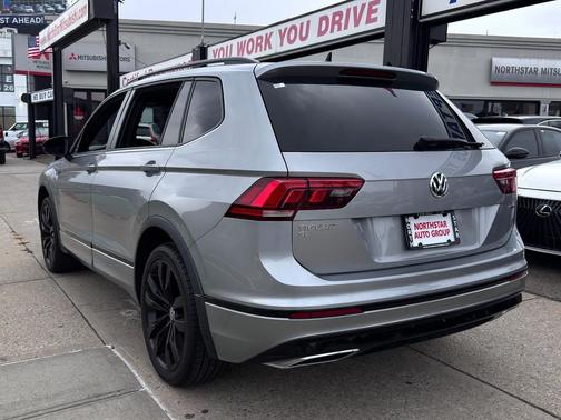 2021 Volkswagen Tiguan 2.0T SE R-Line Black 4MOTION