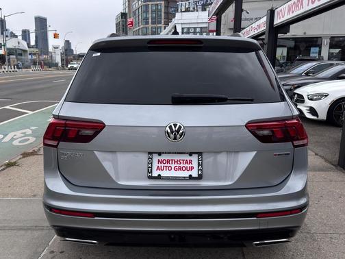2021 Volkswagen Tiguan 2.0T SE R-Line Black 4MOTION