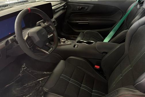 Argon 2026 Ford Mustang Dark Horse