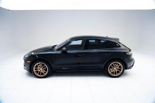 2026 Porsche Macan T
