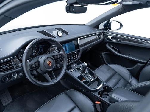 2022 Porsche Macan GTS
