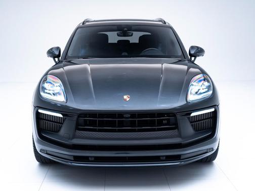 2022 Porsche Macan GTS
