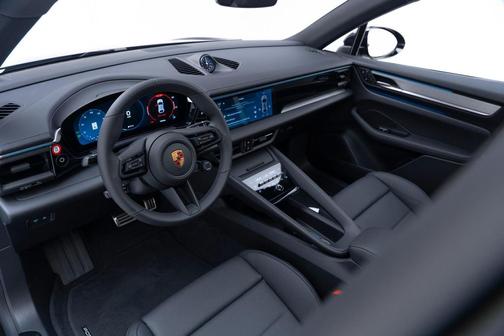 2025 Porsche Macan Electric