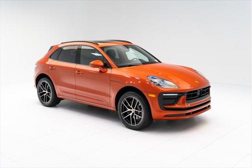 2024 Porsche Macan Base