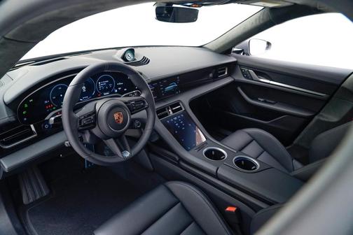 2026 Porsche Taycan GTS