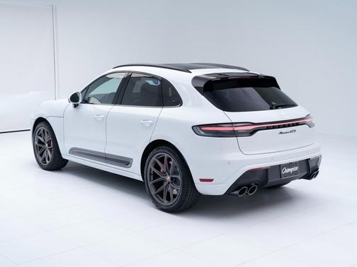 2026 Porsche Macan GTS