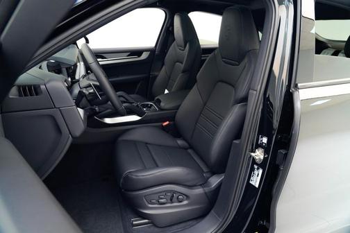 2026 Porsche Cayenne S