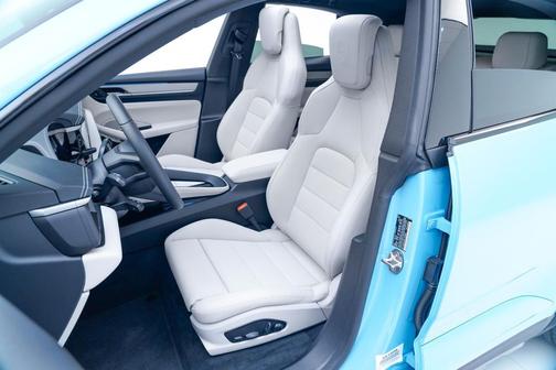 2025 Porsche Macan 4S