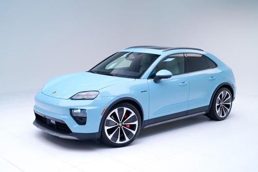 2025 Porsche Macan 4S