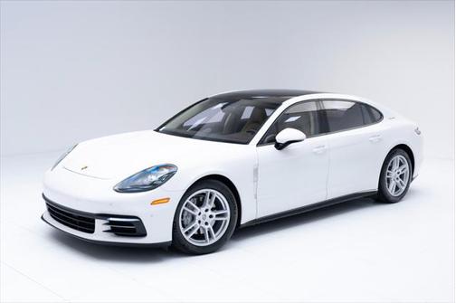 2018 Porsche Panamera 4 Executive