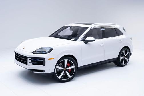 2025 Porsche Cayenne S