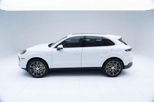 2025 Porsche Cayenne E-Hybrid