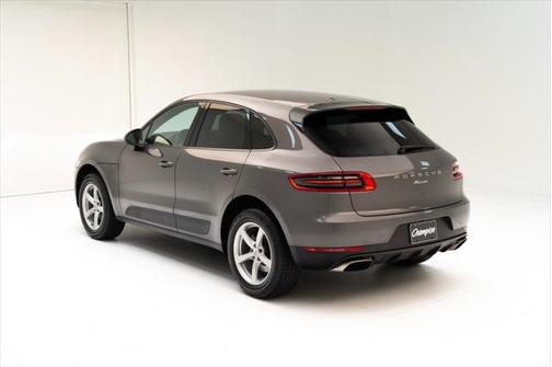 2017 Porsche Macan Base