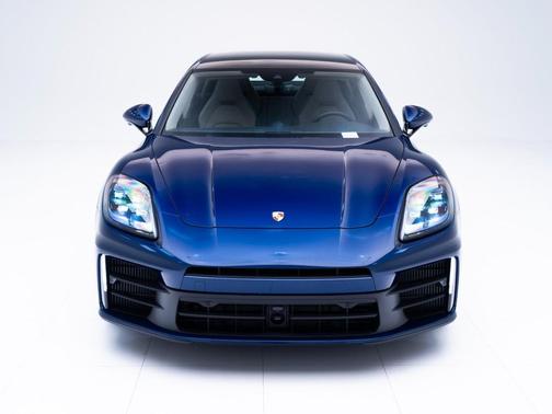 2026 Porsche Panamera 