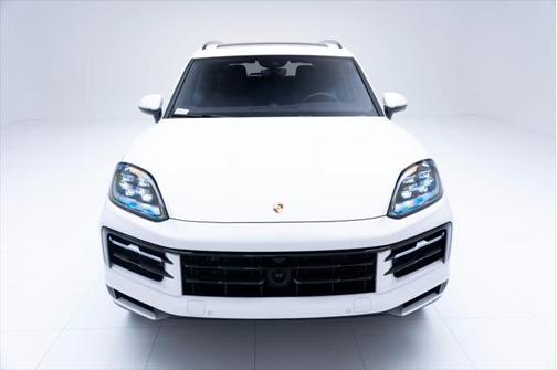 2024 Porsche Cayenne