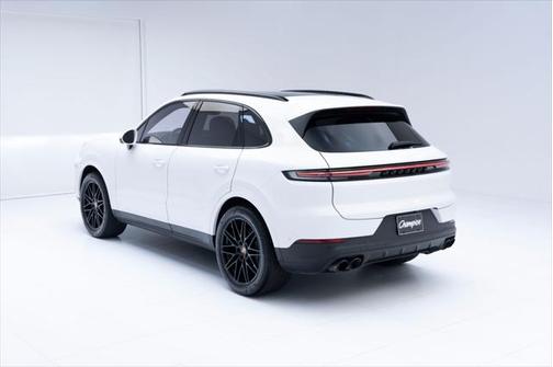 2024 Porsche Cayenne