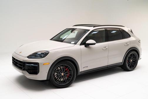 2026 Porsche Cayenne GTS