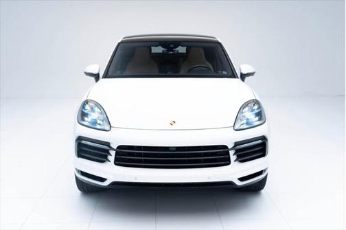 2022 Porsche Cayenne Platinum Edition