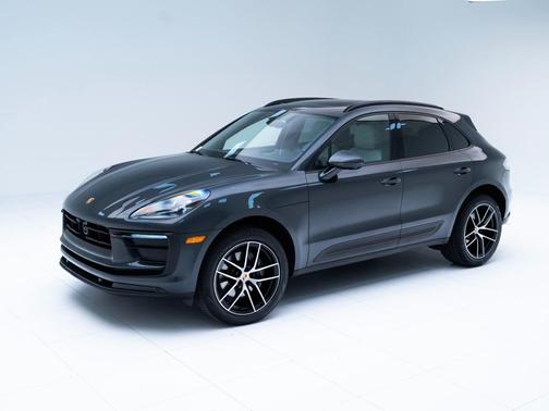 Volcano Grey Metallic 2024 Porsche Macan
