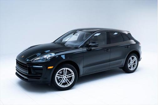 2022 Porsche Macan Base