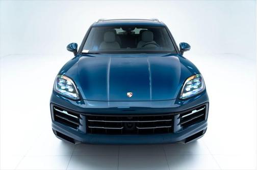2024 Porsche Cayenne S