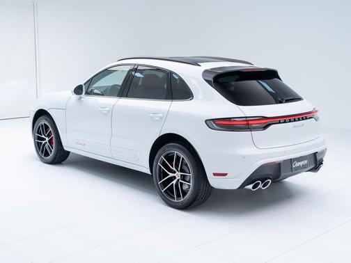 2026 Porsche Macan S