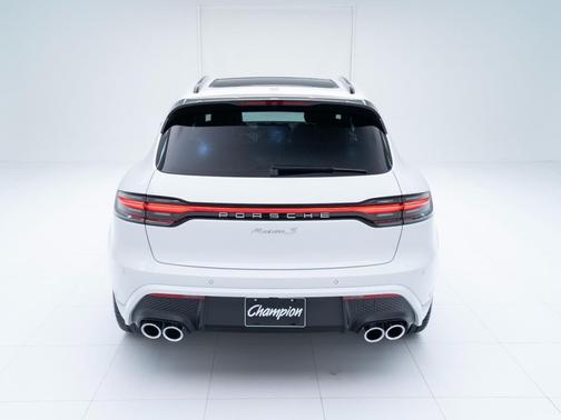 2026 Porsche Macan S