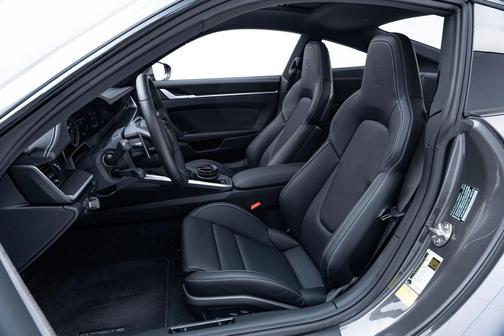 2024 Porsche 911 Carrera 4S