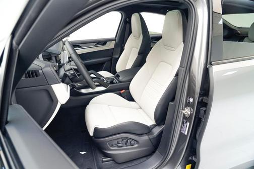 2026 Porsche Cayenne Cayenne E-Hybrid