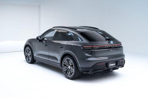 2024 Porsche Macan 4