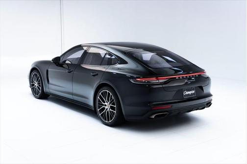 2021 Porsche Panamera 4
